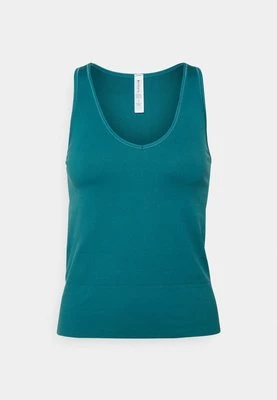 Top Athleta