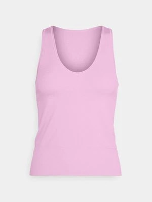 Top Athleta
