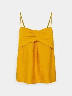 Top Banana Republic