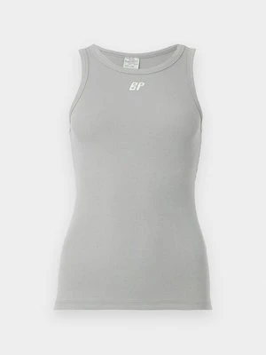 Top BAUM UND PFERDGARTEN