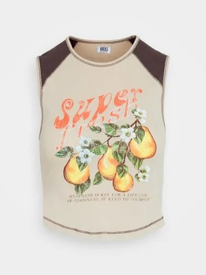 Top BDG Urban Outfitters