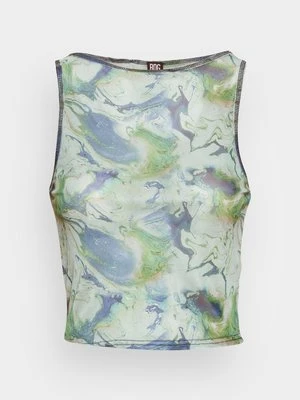 Top BDG Urban Outfitters