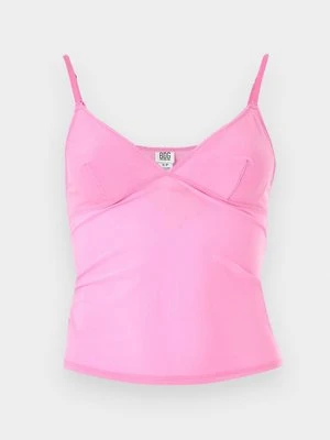 Top BDG Urban Outfitters