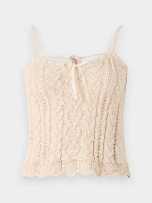 Top BDG Urban Outfitters