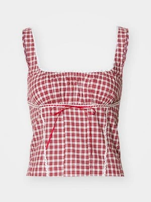 Top BDG Urban Outfitters