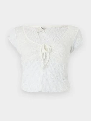 Top BDG Urban Outfitters