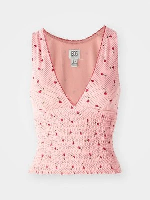 Top BDG Urban Outfitters