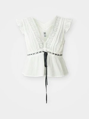 Top BDG Urban Outfitters