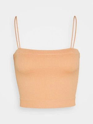 Top BDG Urban Outfitters