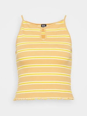 Top BDG Urban Outfitters