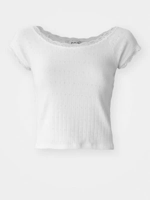 Top BDG Urban Outfitters