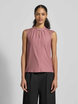 Top bluzkowy o kroju regular fit z koronką model ‘MILLA’ Vero Moda