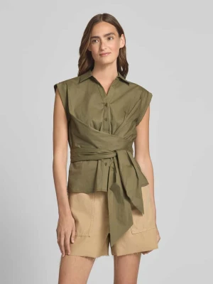 Top bluzkowy o kroju regular fit z wiązanym detalem MORE & MORE