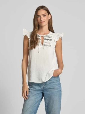 Top bluzkowy o kroju regular fit z wycięciem w kształcie łezki b.Young