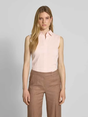 Top bluzkowy o kroju slim fit z wykładanym kołnierzem model ‘Bashiva’ Boss