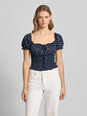Top bluzkowy o kroju slim fit ze wzorem na całej powierzchni model 'HILLARY' Only