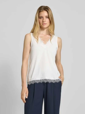 Top bluzkowy z koronkowym obszyciem model ‘Bicco’ FREE/QUENT