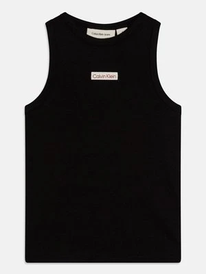 Top Calvin Klein Jeans