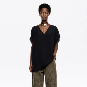 Top dekolt V czarny BIMBA Y LOLA