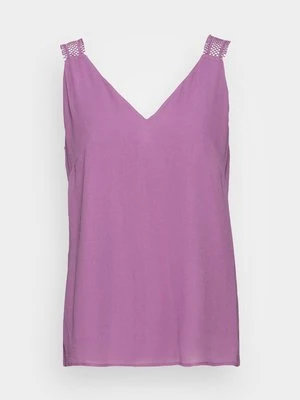 Top esprit collection