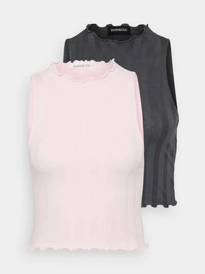 Zdjęcie produktu Top Even&Odd Petite