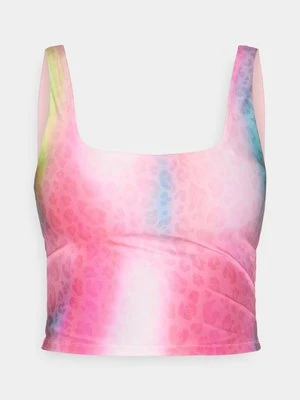 Top Fabletics
