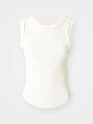 Top Free People
