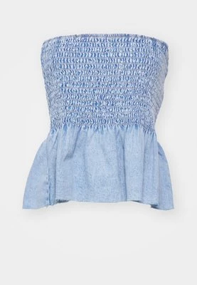 Top Gina Tricot