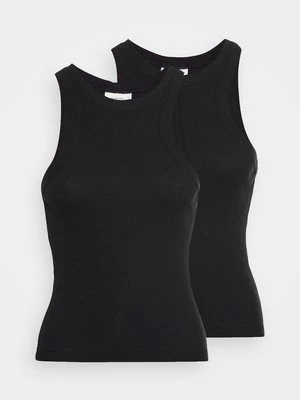 Top Gina Tricot