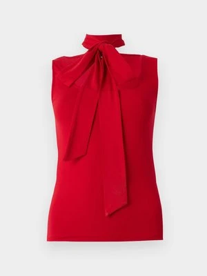 Top Gina Tricot