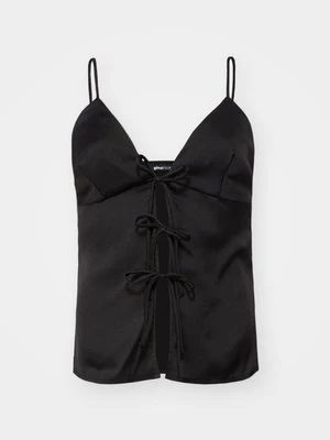 Top Gina Tricot