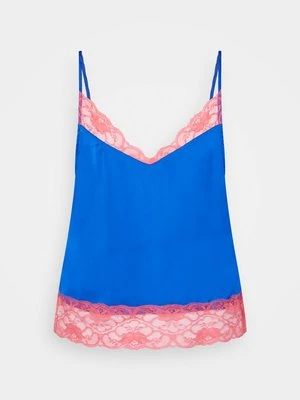 Top Gina Tricot