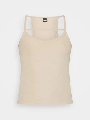 Top Gina Tricot