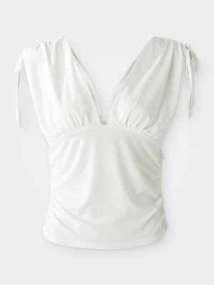Top Gina Tricot