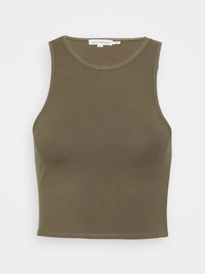 Top Good American khaki