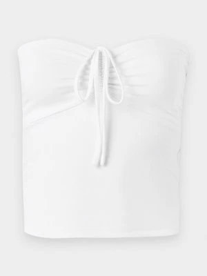 Top Hollister Co.