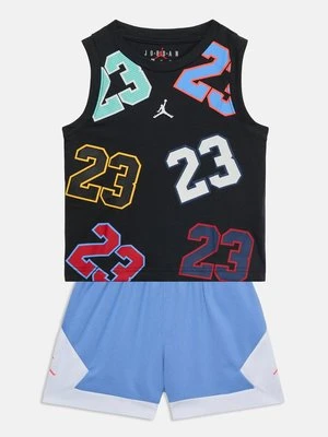 Top Jordan szafirowy