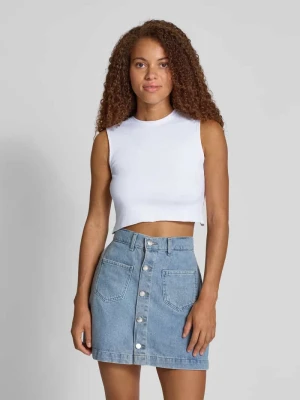 Top krótki o kroju slim fit z mieszanki bawełny model ‘VELA’ Only