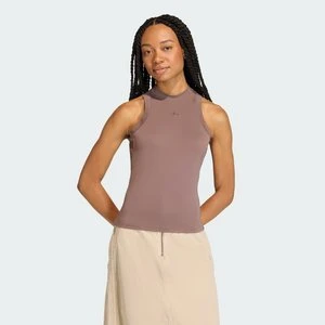 TOP NA RAMIĄCZKACH Adidas Earth Strata