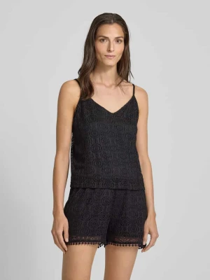 Top na ramiączkach o kroju comfort fit z koronką model ‘MAYA’ Vero Moda