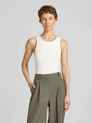 Top na ramiączkach o prążkowanej fakturze model 'Ilesso springclub' Opus