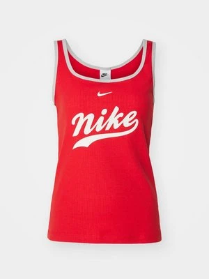 Top Nike Sportswear