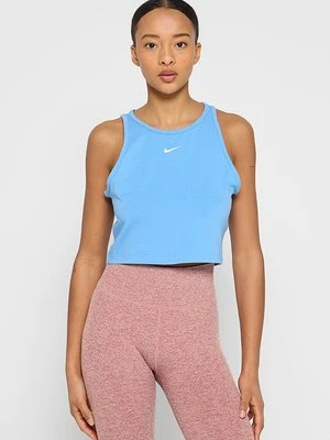 Top Nike Sportswear