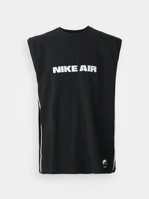 Top Nike Sportswear