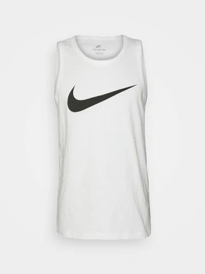 Top Nike Sportswear