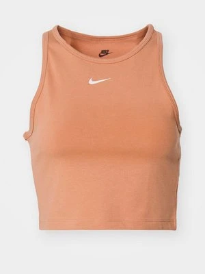 Top Nike Sportswear