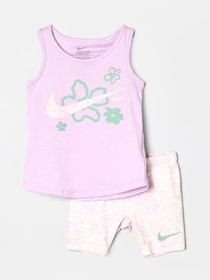 Top Nike Sportswear