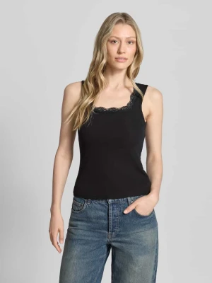 Top o kroju regular fit z obszyciem koronką Jake*s Czarny