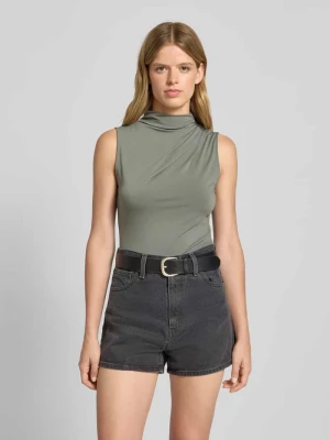 Top o kroju shaped fit ze stójką model ‘MADISON’ Pieces