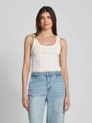 Top o kroju slim fit z czystej bawełny model ‘LISA POINTELLE’ Vero Moda